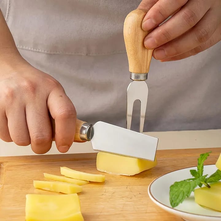 Set Of 4- Cheese Knives with Bamboo Wood Handle