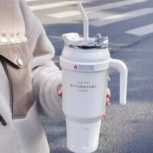 Premium Travel Tumbler – Leak-Proof Hot & Cold Drinkware