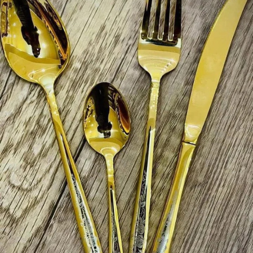 24 Piece Luxury Gold Cutlery Set – Stainless Steel Flatware for 6 People