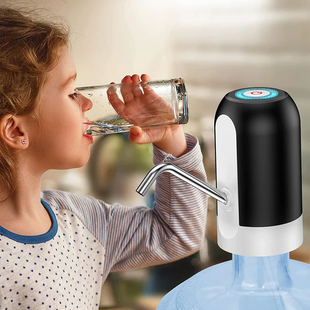 Automatic water dispenser